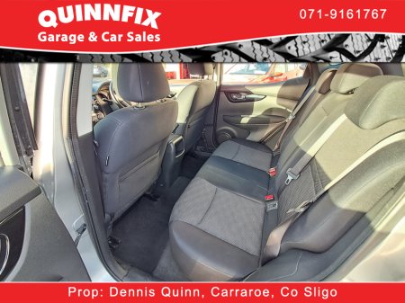 2014 Nissan Qashqai 1.5 DSL SV 4DR €5,750 thumbnail