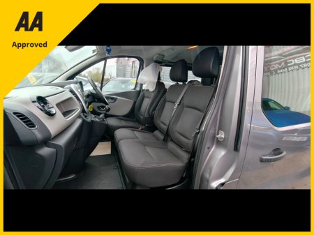 2016 Renault Trafic Passenger 2016 Crewcab 6 Seater €13,950 thumbnail
