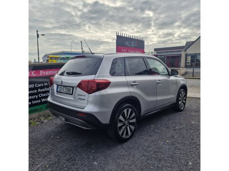 2021 Suzuki Vitara 1.4 Hybrid SZ4 MT €16,950