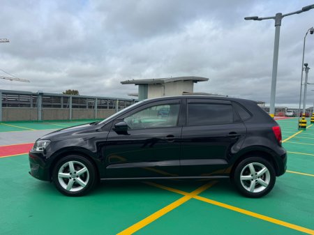 2013 Volkswagen Polo  €9,500