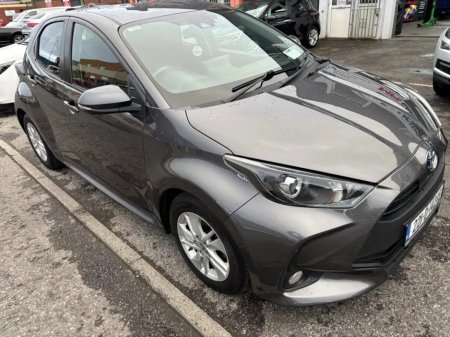 2022 Toyota Yaris 1.5 Hybrid 5Dr Luna €16,250