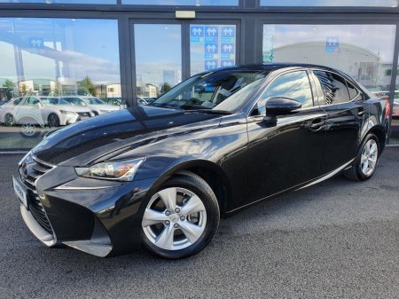 2016 Lexus IS 300 h HALF LEATHER * 2.5 HYBRID €18,950