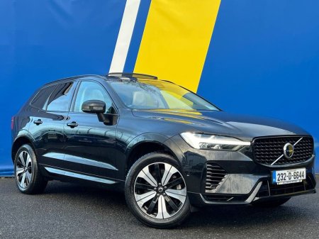 2023 Volvo XC60 T6 DARK PLUS AWD 2.0 HYBRID // OPENING PAN ROOF // 360 DEGREE PARKING CAMERAS // APPLE CARPLAY/ANDROID AUTO €39,950