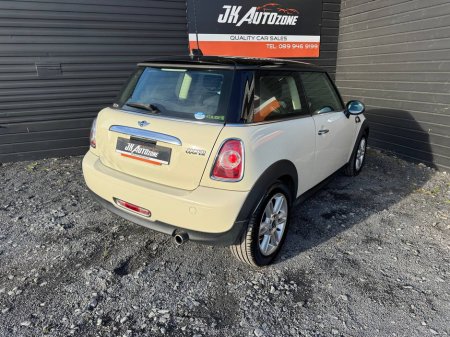 2014 MINI Cooper 1.6 HATCH AUTO 3DR €9,495 thumbnail