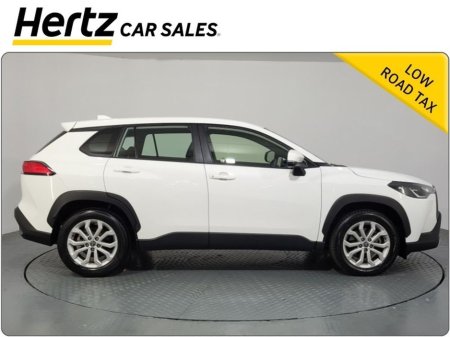 2023 Toyota Corolla Cross LUNA 1.8 Petrol Automatic HYBRID €30,995