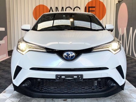 2018 Toyota C-HR 2018 C-HR 1.8 Hybrid / Cruise Control / Toyota C-HR Automatic €21,950