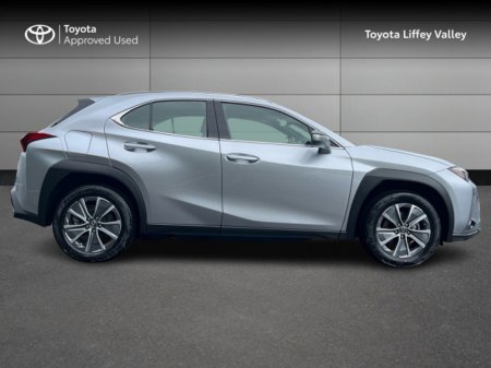 2024 Lexus UX 250 H 300E EV 201BHP 5DR AUTO €35,950