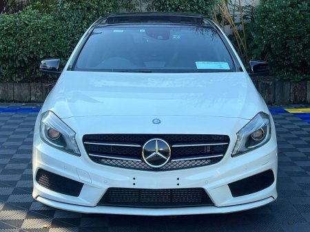 2015 Mercedes-Benz A Class A180 AMG-LINE 1.6 AUTO // PAN ROOF // REVERSE CAMERA // ADAPTIVE CRUISE CONTROL €16,950 thumbnail