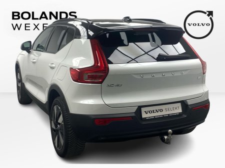 2025 Volvo XC40 BEV Recharge 238hp RWD Plus €48,995