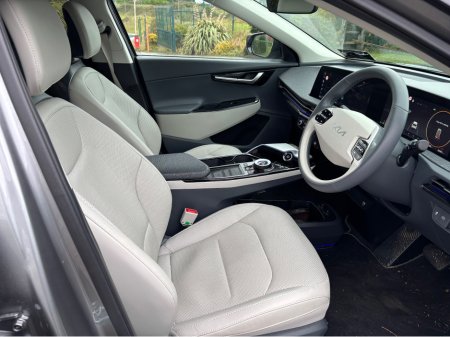 2024 Kia EV6 EARTH SEM 5DR AUTO €39,995 thumbnail