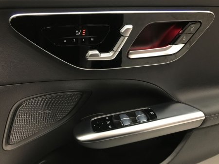 2024 Mercedes-Benz C Class C300 e AMG Line Premium PHEV €58,500 thumbnail
