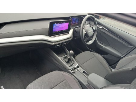 2025 Skoda Octavia Selection 2.0TDI 115HP *REAR VIEW CAMERA, BLUETOOTH, CALL US TODAY!* €35,995