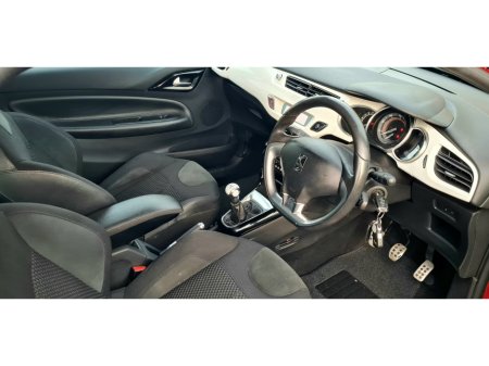 2015 Citroen DS3 1.2L Petrol PureTech 110 DStyle Ice 3dr €6,900 thumbnail