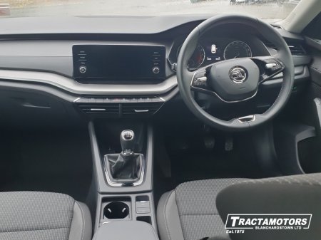 2024 Skoda Octavia C AMBITION 2.0 TDI 1 €29,999