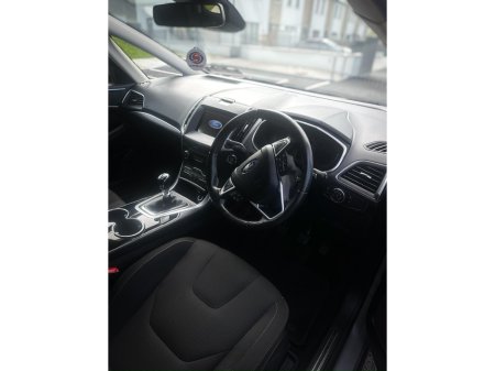 2021 Ford S-Max TITANIUM 5DR 2.0 TD 150BHP S6. S6.2 M6 4 €29,950 thumbnail