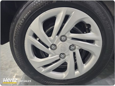 2024 Hyundai i10 Classic 1.0 Petrol Manual €16,495 thumbnail