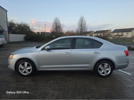 2015 Skoda Octavia AMBITION 1.6 TDI 105HP DSG 4 4DR AUTO €9,750 thumbnail