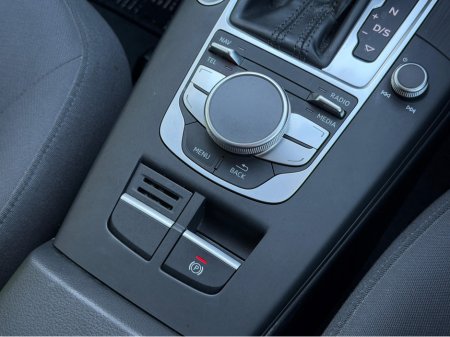 2016 Audi A3 1.4TFSI SE TECHNIK 5DR €15,950 thumbnail