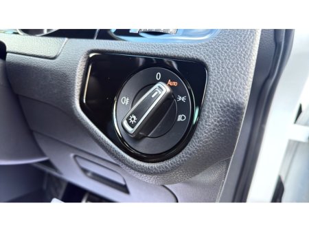 2015 Volkswagen Golf GOLF R 300BHP / AUTO / DSG / 4MOTION / LEATHER / 12MONTH WARRANTY / 90,000 €24,900 thumbnail