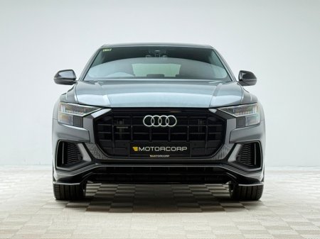 2023 Audi Q8 55 TFSI E S LINE BLACK ED 381HP QUATTRO €75,990