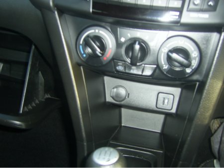 2014 Suzuki Swift SPECIAL EDITION 4DR €7,950 thumbnail