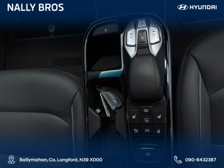 2022 Hyundai Ioniq EV PREMIUM 5DR AUTO €16,750 thumbnail