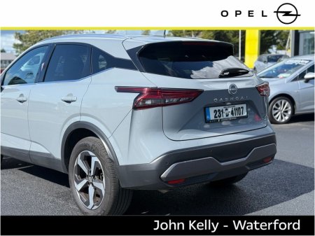 2023 Nissan Qashqai 1.3 PET MILD HYBRID SV PREMIUM €25,895