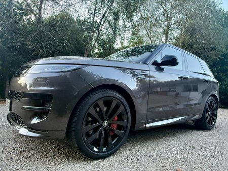 2024 Land Rover Range Rover Sport P460E DYNAMIC SE *Huge Specification* €103,950 thumbnail