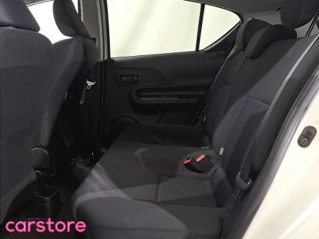 2019 Toyota Aqua 1.5 HYBRID 5 DR €13,880 thumbnail