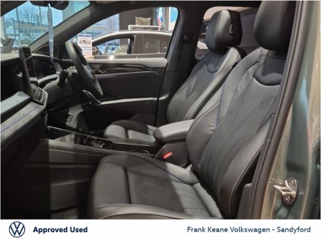 2025 Volkswagen Tayron *R-Line 75* *Leather Seats* 1.5 TSI 204PS PHEV DSG Auto @Frank Keane Volkswagen South Dublin €58,995
