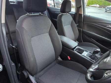 2021 Opel Insignia SC 1.5D 122PS S/S FWD 6 Speed €12,450