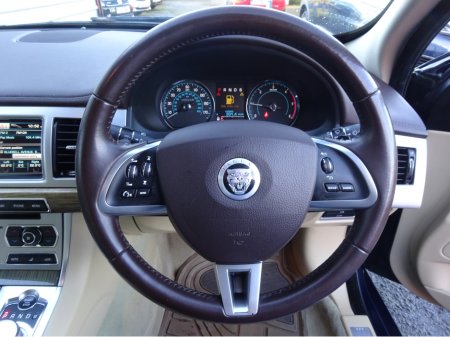 2013 Jaguar XF 2.2 D PREMIUM LUXURY 4DR AUTOMATIC TRADE SALE KEY 182 €4,950 thumbnail