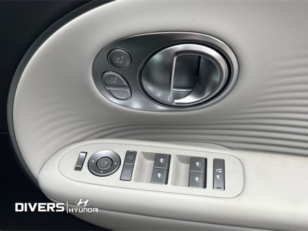 2025 Hyundai Ioniq 9 Platinum €72,995 thumbnail