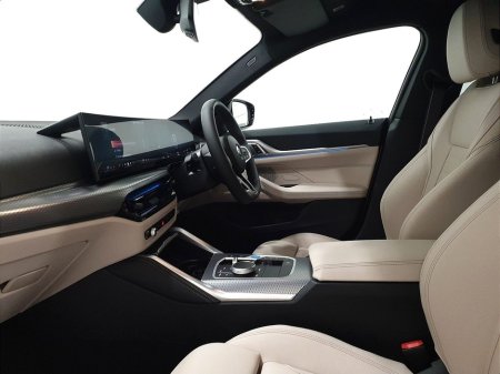 2025 BMW i4 eDrive35 M Sport €55,950 thumbnail