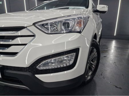 2014 Hyundai Santa Fe 4WD SPECIAL EDITION 4 4DR €10,950