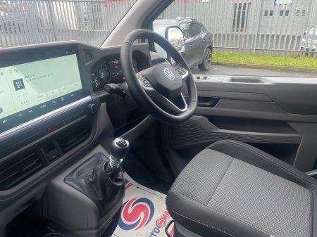 2025 Volkswagen Transporter  €36,475