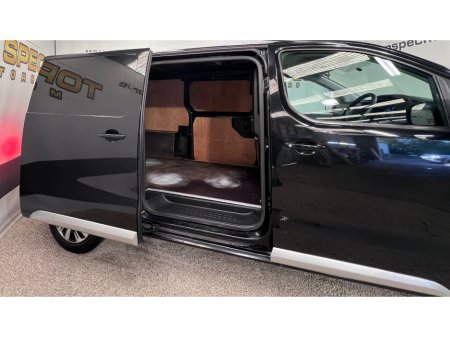 2017 Toyota Proace COMFORT L1 €14,800