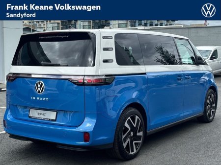 2025 Volkswagen ID.Buzz STYLE 86KWH 286BHP *NOW AVAILABLE TO ORDER* *APPLE CARPLAY/ANDROID AUTO* *360 AREA VIEW CAMERA* *FRONT AND REAR CAMERA* *FRONT AND REAR PARKING SENSORS* *HEATED SEATS* €82,651