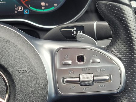 2021 Mercedes-Benz C Class C300de AMG Line Edition €31,990 thumbnail