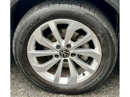 2023 Volkswagen T-Roc ++JUST 6K KML++ STYLE 1.5 TSI D7F 150HP thumbnail