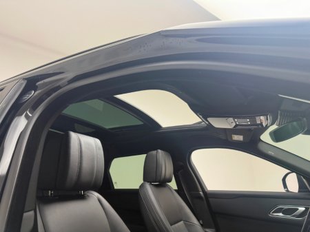 2024 Land Rover Range Rover Velar HSE P400E *PAN ROOF* €65,990 thumbnail