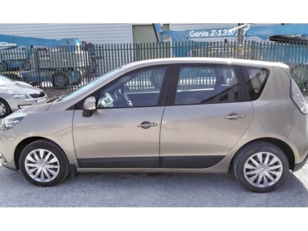 2014 Renault Scenic III EXPRESSION 1.5 DCI 95 2 4DR €4,950