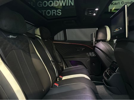 2025 Bentley Flying Spur 4.0 V8 SPEED FIRST EDITION MULLINER N €349,950 thumbnail