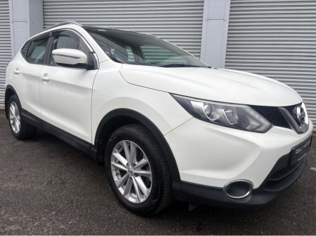 2017 Nissan Qashqai 1.5 Diesel SV €12,895