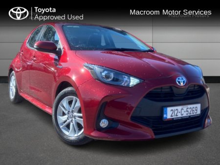 2021 Toyota Yaris END OF YEAR CLEARANCE SALE! HYBRID LUNA 4DR AUTO