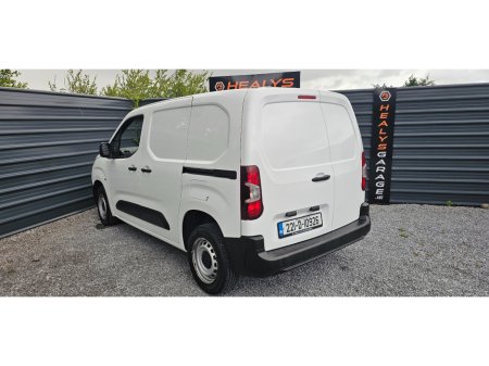 2022 Peugeot Partner ACTIVE 1.5 BLUE HDI 10 100 6.3 2DR €14,500 thumbnail