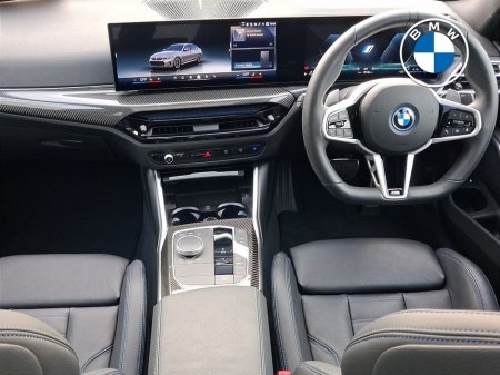 2025 BMW 3 Series 330e M Sport