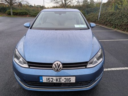 2015 Volkswagen Golf  €11,999