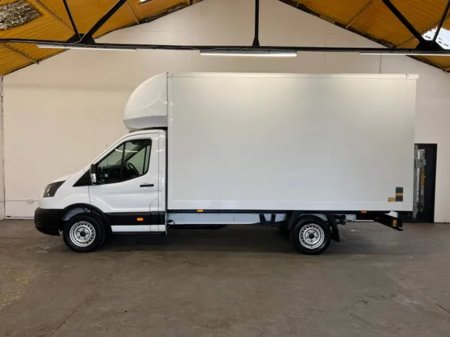 2019 Ford Transit 2019 Ford Transit 2.0 350 Luton RWD L4 €21,495