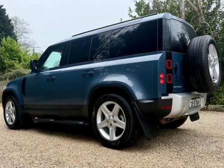 2023 Land Rover Defender 3.0D 110 SE 3 Seat Commercial €50,365 thumbnail